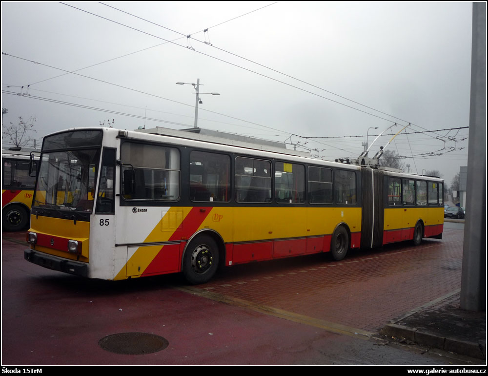 Autobus Škoda 15TrM