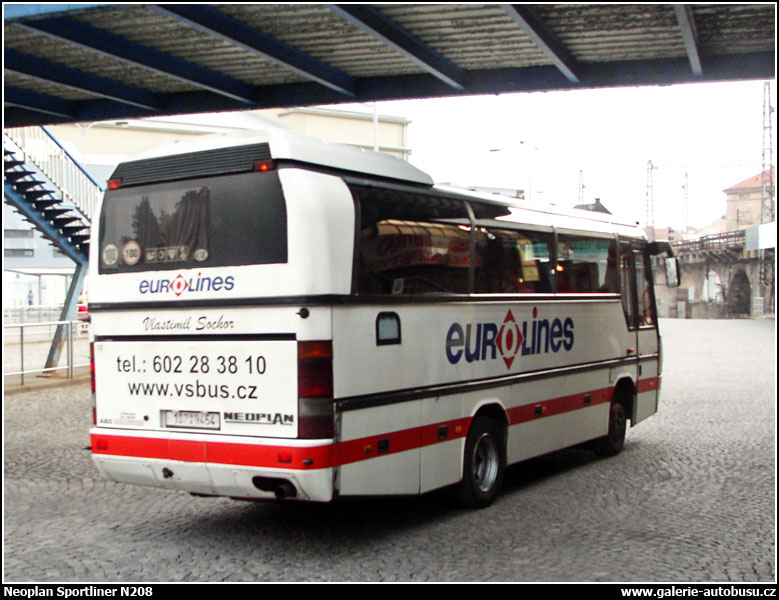 Autobus Neoplan Sportliner N208