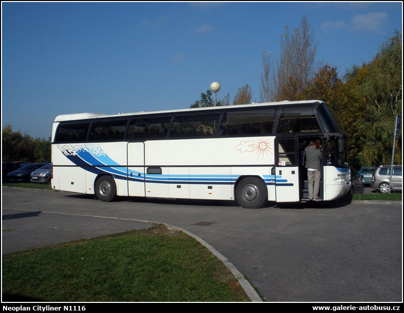 Autobus Neoplan Cityliner N1116