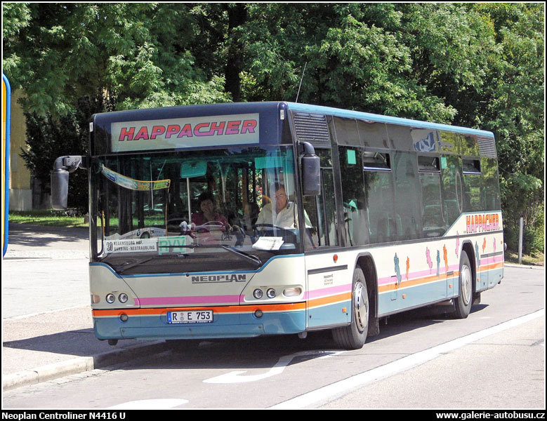 Autobus Neoplan Centroliner N4416 U