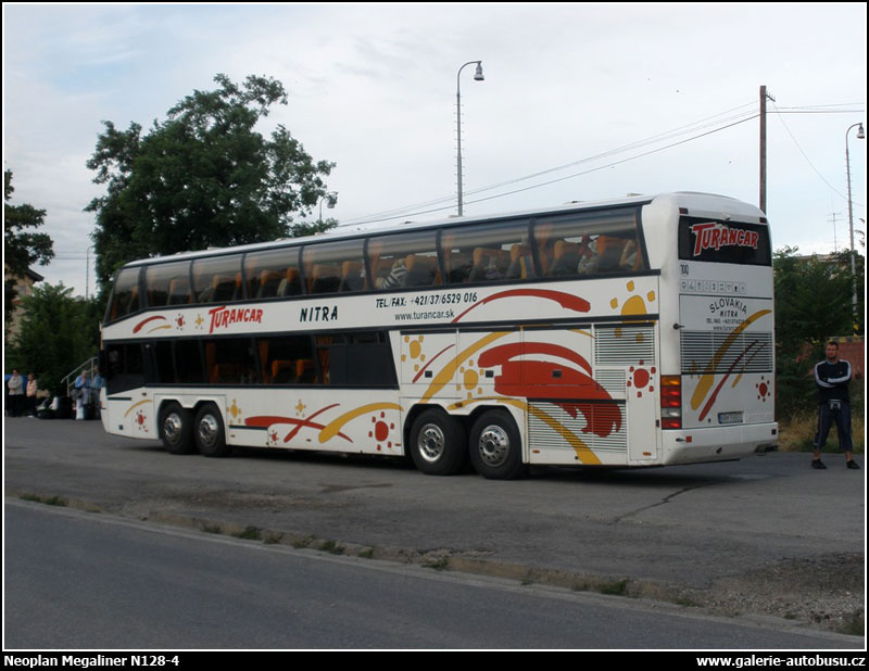 Autobus Neoplan Megaliner N128-4