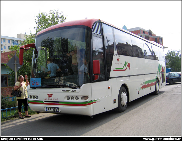 Autobus Neoplan Euroliner N316 SHD