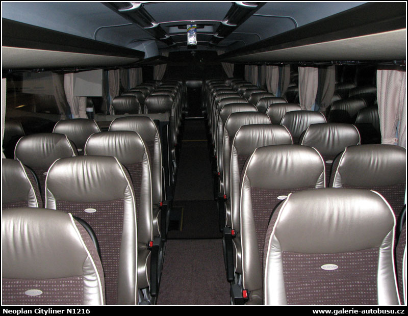 Autobus Neoplan Cityliner N1216
