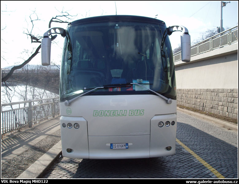 Autobus VDL Bova Magiq MHD122