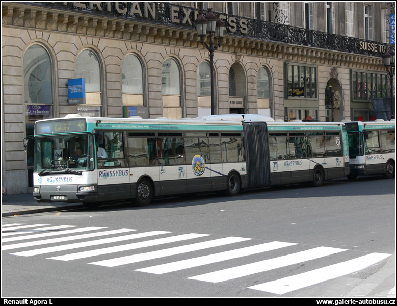 Autobus Renault Agora L