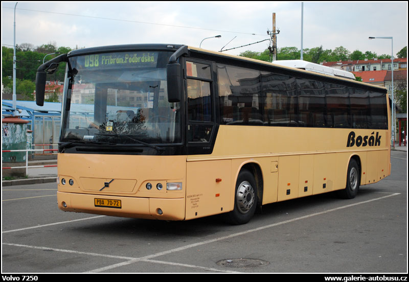 Autobus Volvo 7250