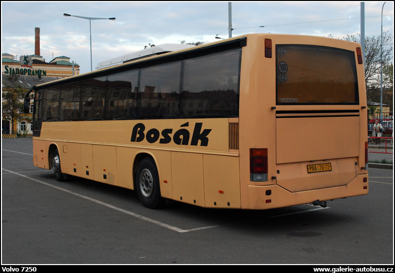 Autobus Volvo 7250
