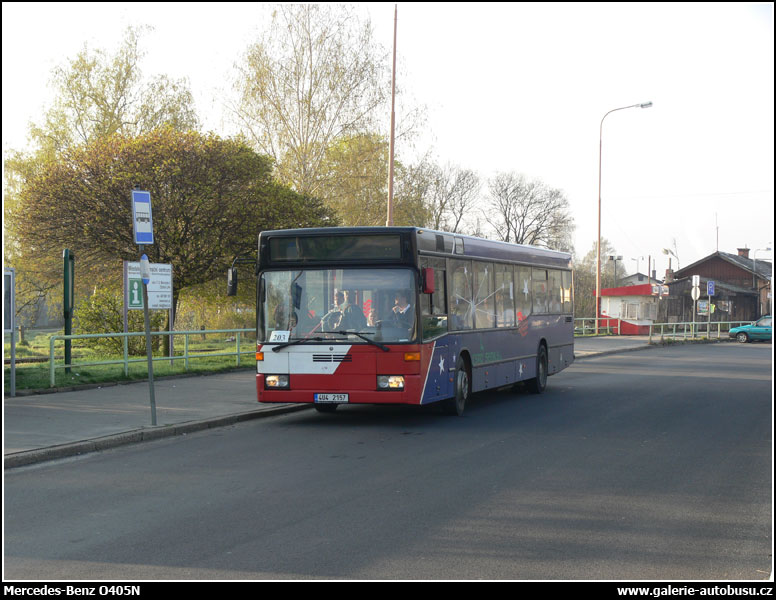 Autobus Mercedes-Benz O405N