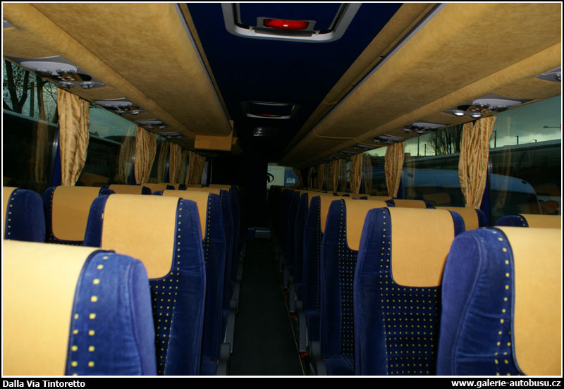 Autobus Dalla Via Tintoretto