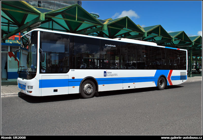 Autobus Atomic UR2008