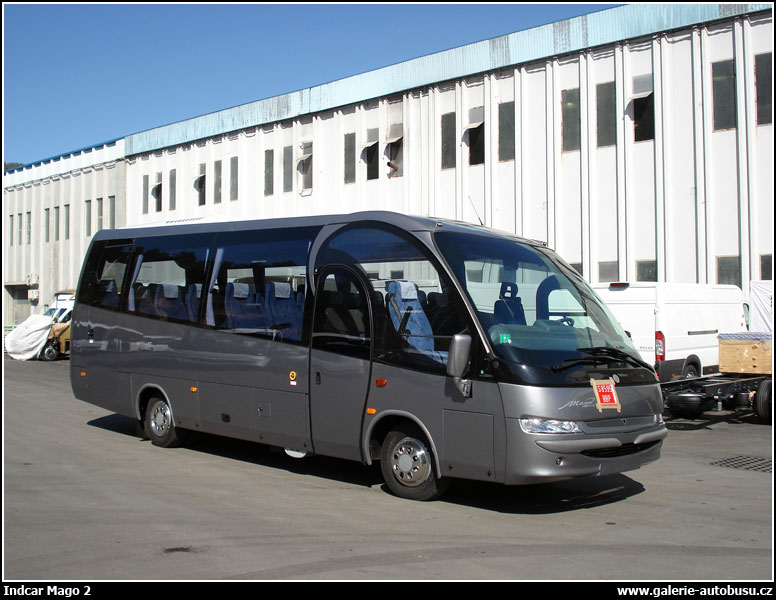 Autobus Indcar Mago 2