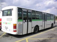 Velký snímek autobusu značky Karosa, typu B952