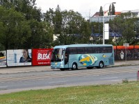 Velký snímek autobusu značky Barbi, typu Genesis HD