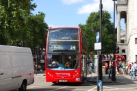 Velký snímek autobusu značky A, typu E