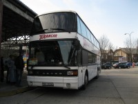 Velký snímek autobusu značky Setra, typu S228DT
