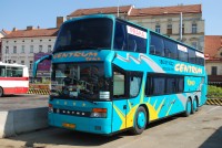 Velký snímek autobusu značky Setra, typu S328DT