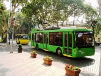 Velký snímek autobusu značky Trolza, typu 5265 Megapolis