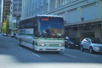 Velký snímek autobusu značky Prevost, typu H3-45