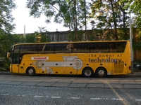 Velký snímek autobusu značky Van Hool, typu T916 Astron