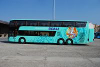 Velký snímek autobusu značky Van Hool, typu TD925 Astromega