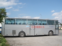 Velký snímek autobusu značky Van Hool, typu T815 Acron