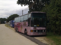 Velký snímek autobusu značky Van Hool, typu T817 Alizee