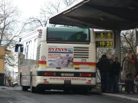 Velký snímek autobusu značky s, typu y