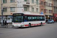 Velký snímek autobusu značky b, typu b