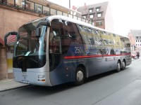 Velký snímek autobusu značky MAN, typu Lion's Coach L