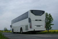 Velký snímek autobusu značky Scania, typu OmniExpress H