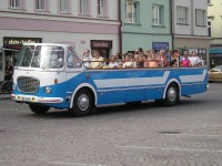 Velký snímek autobusu značky Škoda, typu 706 RTO (vyhlídkový)