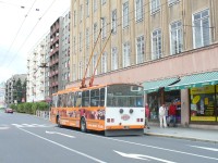 Velký snímek autobusu značky Škoda, typu 14TrM