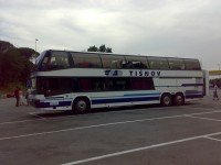 Velký snímek autobusu značky Neoplan, typu Skyliner N122-3L