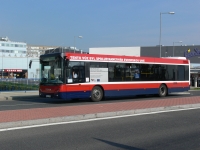 Velký snímek autobusu značky Tedom, typu C12 D