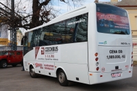 Velký snímek autobusu značky Isuzu, typu Novo Ultra