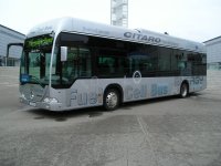 Velký snímek autobusu značky Mercedes-Benz, typu O530 Citaro Fuel Cell