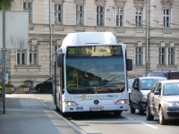 Velký snímek autobusu značky c, typu 0
