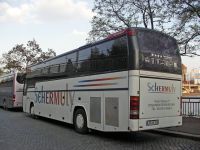 Velký snímek autobusu značky Ernst Auwärter, typu Eurostar