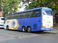 Velký snímek autobusu značky Noge, typu Touring