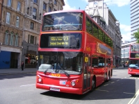 Velký snímek autobusu značky A, typu A