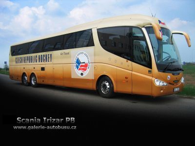 Tapeta na plochu s autobusem značky Scania, typu Irizar PB